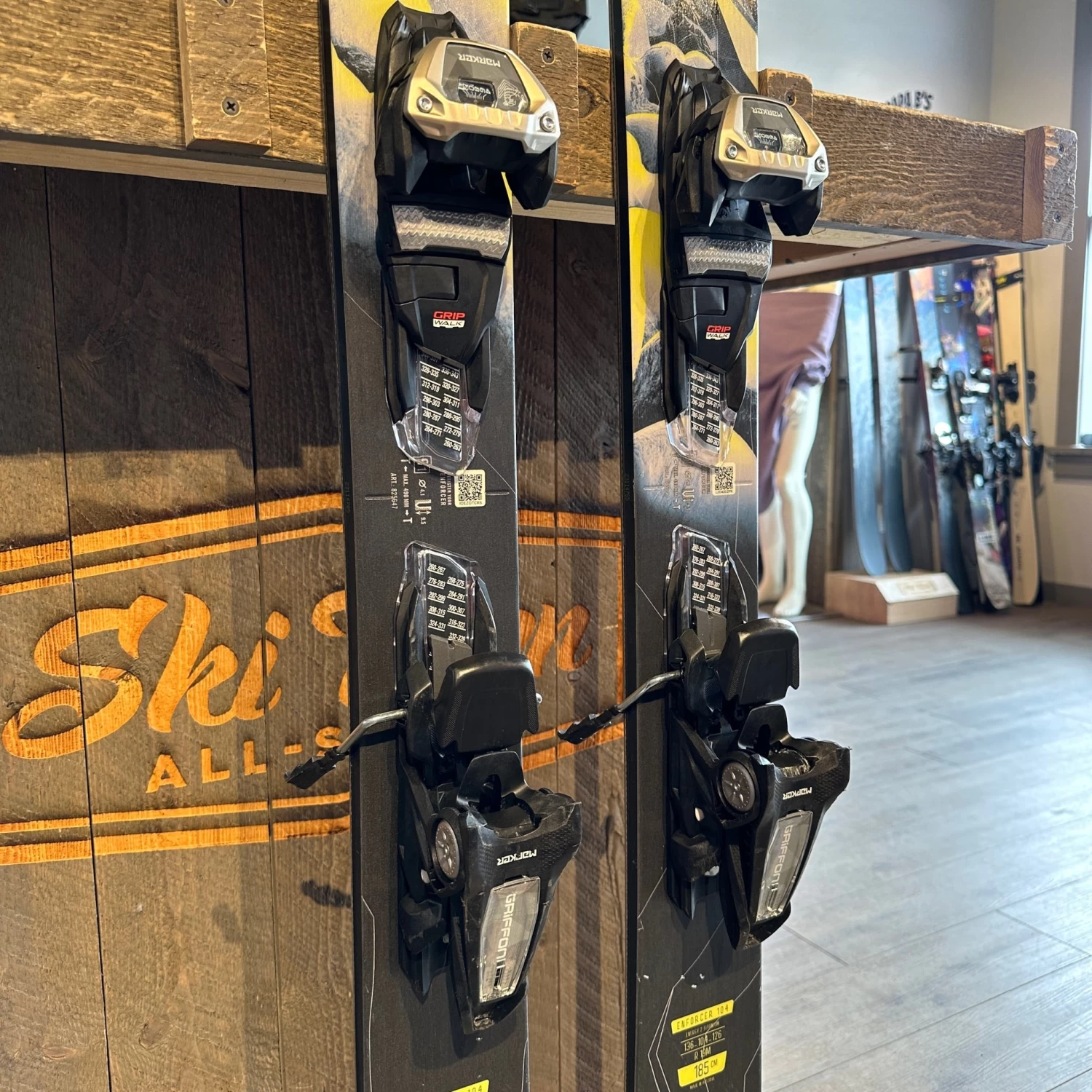 2025 NORDICA ENFORCER 104 (185cm) + MARKER GRIFFON 13 DEMO BINDINGS *USED* - Image 3