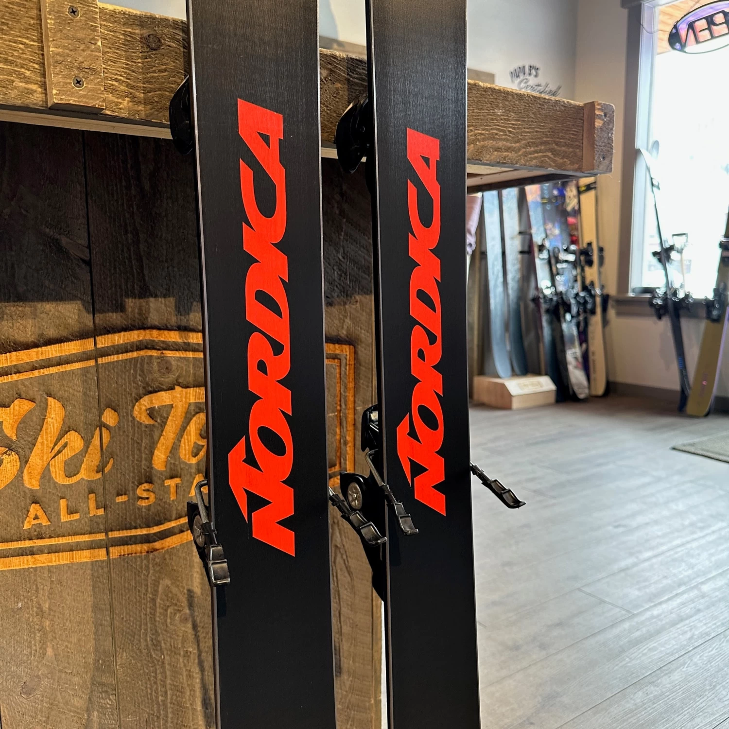 2025 NORDICA ENFORCER 104 (185cm) + MARKER GRIFFON 13 DEMO BINDINGS *USED* - Image 4