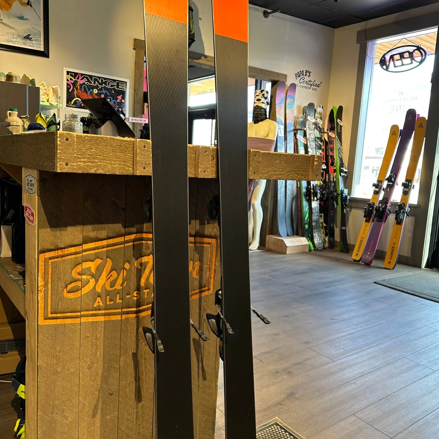 Fischer 2025 BLIZZARD ANOMALY 102 (176cm) #2 +MARKER GRIFFON TCX 13 DEMO BINDINGS *NEW* - Image 4