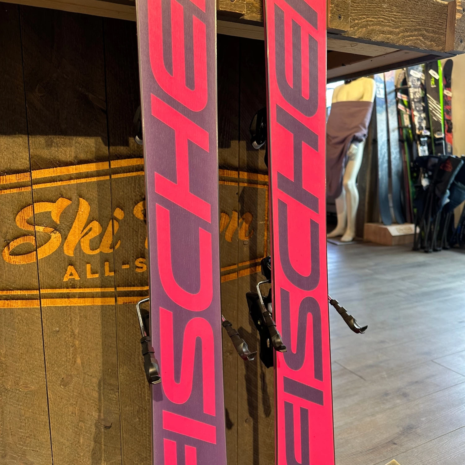 2025 FISCHER RANGER 102 (169cm) + ATTACK 13 DEMO BINDINGS - USED - Image 4